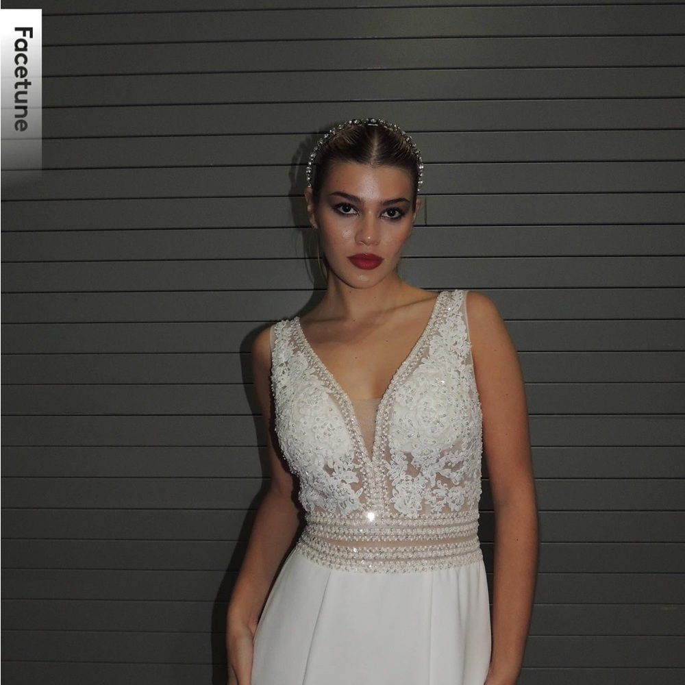 Contemporary Bridal Gown